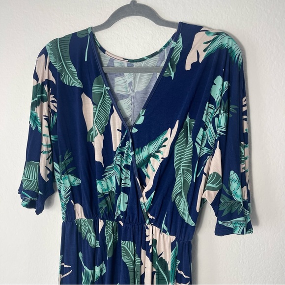 Women’s Summer Casual Tunic Swing V-Neck Vacation Dress - Picture 3 of 9